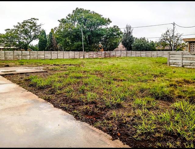 LAND FOR SALE IN BRENTHURST